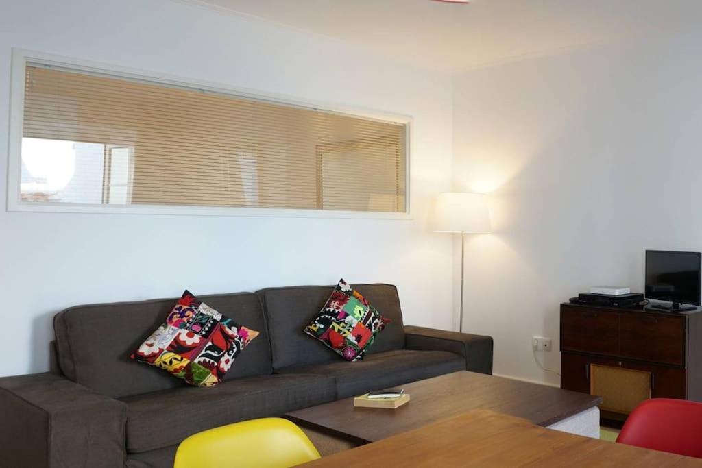Two Bedroom Apt In Historic Location! Close To The River Лісабон Екстер'єр фото